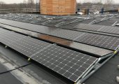 Zonnestroom bij Apeldoornse bedrijven in één jaar ruim verdubbeld